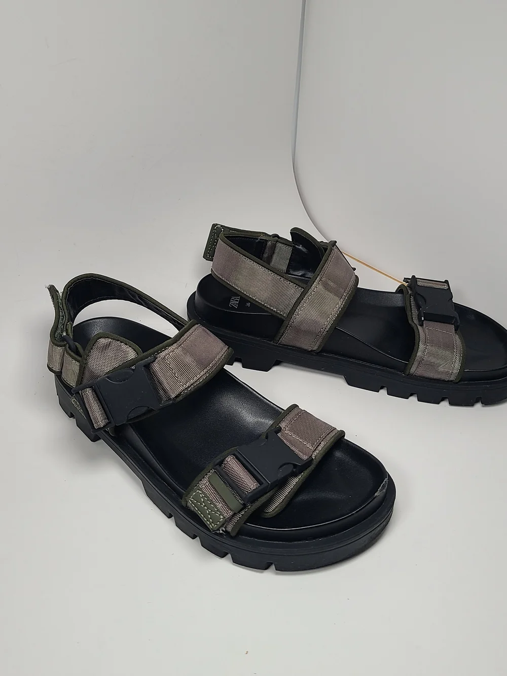 Zara Olive Green and Black Platform Strap Sandals Size 36